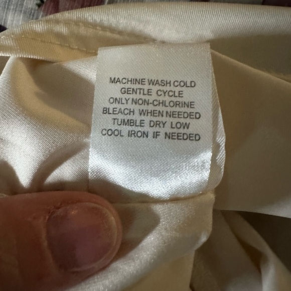 Daniel Rainn Floral Short Sleeve Blouse with a Lining Shell Size Medium - Picture 11 of 11